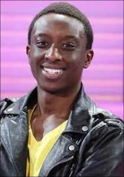 Comment s'appelle cet humoriste ?