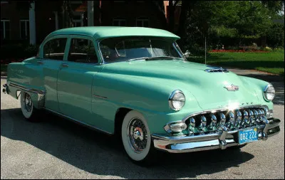 Pour bien vendre son automobile, l'honnêteté n'est pas de rigueur comme l'atteste cette américaine. Saurez-vous me nommer cette automobile ?