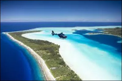 À combien de mètres d'altitude s'élève le point culminant de Bora-Bora, le mont Otemanu ?