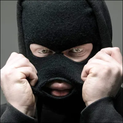 Quel criminel fran&ccedil;ais a publi&eacute; son autobiographie intitul&eacute;e "L�Instinct de mort" ?