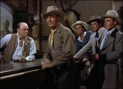 Cette ville du Nouveau-Mexique est souvent évoquée ; elle donne son nom à ce film qui se déroule à la fin de la guerre de Sécession ; quatre frères se dirigent vers l'Ouest et l'un d'entre eux (Randolph Scott) accepte un travail sur le chemin de fer.