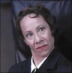 Qui joue Frau Farbissina ?