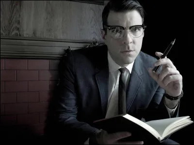 Zachary Quinto joue Oliver Thredson dans...