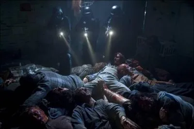 Pourquoi les autorits dcident-elles d'envoyer Sinclair en zone contamine ?