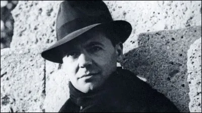 Qui est Jean Moulin ?