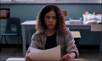 Quand Marcus arrive à l'improviste dans la chambre de Ginny que voit-il ?