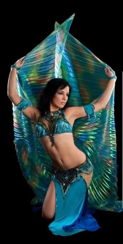 Qui est cette déesse magicienne égyptienne soeur et épouse d'Osiris ?