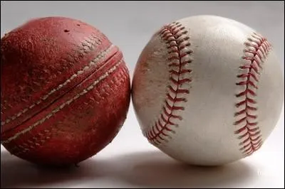 Le base-ball est driv d'un sport. Lequel ?