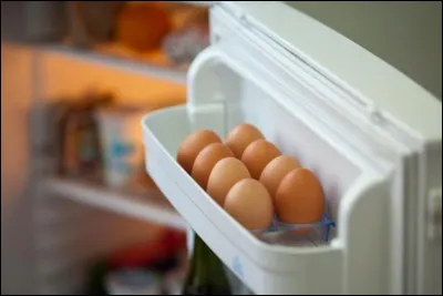 Combien de temps peut-on conserver un uf dur dans sa coquille au frigo ?