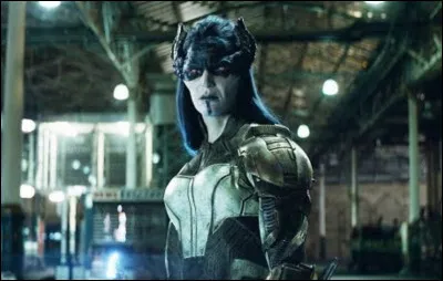 Qui est cette méchante ?