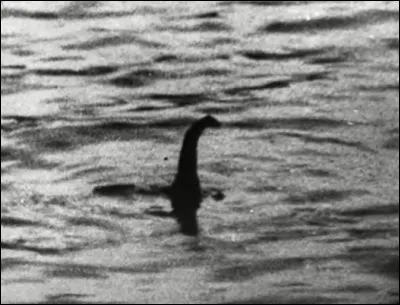Comment s'appelle le monstre du Loch Ness dans les "Sims 4" ?