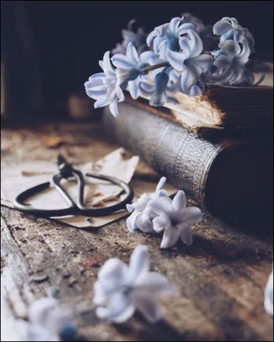 Quel homme politique a écrit le livre "La France pour la vie" ?