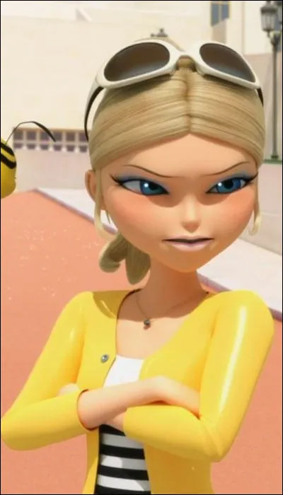 Comment est le costume de Queen Bee ?