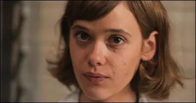 Quel est le personnage joué par Mathilde Warnier ?