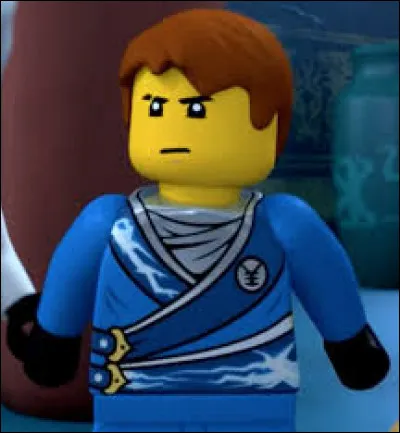 Qui est l'amoureux de Nya dans la saison 1 ?