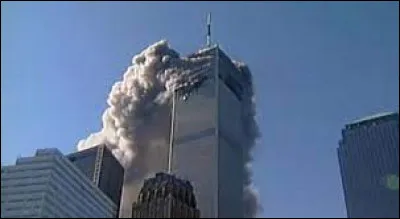 Aux USA à New York en 2001, quel évènement a fait s'écrouler le World Trade Center ?