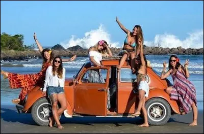 Star des années hippies cette auto sera un best-seller mondial. Quelle est ce coupé fabriqué depuis 1948 ?