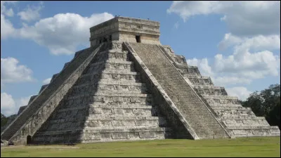 Avec le Mexique, dans lequel de ces autres pays d'Amérique Centrale vit la majorité des descendants des Mayas ?