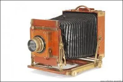 Gordon Flash est l'inventeur de la photographie