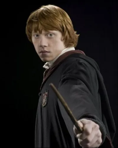 Parmi ces affirmations concernant notre adorable, iconique et irrésistible Gryffondor roux, laquelle est la fausse ?