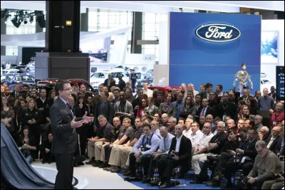 &Agrave; l'&eacute;cole (coll&egrave;ge, lyc&eacute;e) quel genre d'expos&eacute; aimes-tu pr&eacute;senter ?