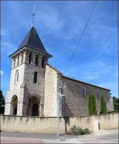 Nous sommes en Auvergne-Rhône-Alpes, à Saint-André-le-Bouchoux. Village dans la Dombes, il se situe dans le département ...