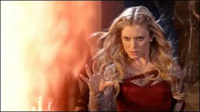 Dans quelle série Emilia Fox joue-t-elle cette sorcière ?