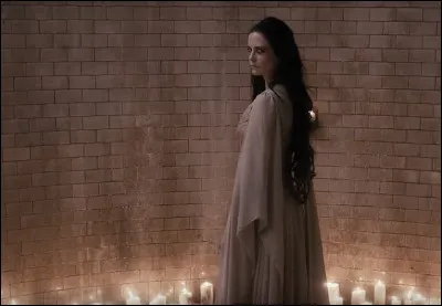Dans quelle série Eva Green joue-t-elle cette sorcière ?