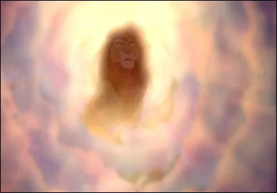 Quand il apparaît dans le ciel, que répète Mufasa à l'attention de Simba ?