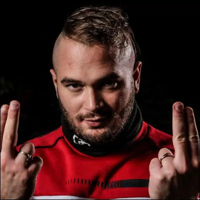 Quelle chanson est la plus connue de Jul ?