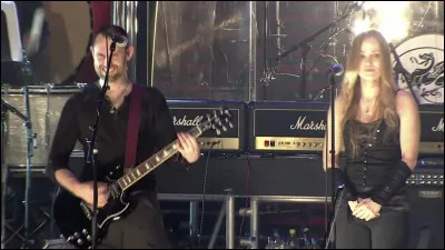 Complétez : 
"Hilimar er góður og Hilmar er..."