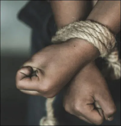 Si ton amie se fait kidnapper, que fais-tu ?