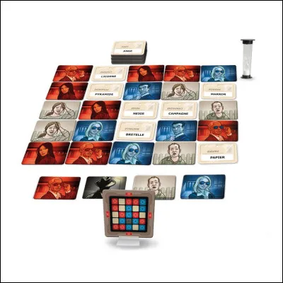  Me revoilà Harry ! Je vais prendre le relais. Merci beaucoup !
 Oh c'était avec plaisir ! J'y vais ! Salut tout le monde !
 Je suis de retour ! Comment s'appelle ce jeu ?