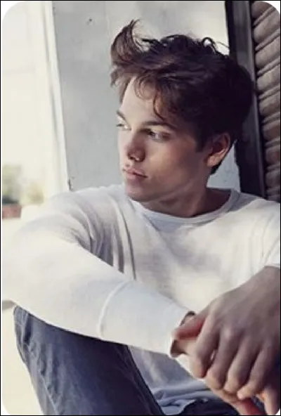 Qui est le meilleur ami de Liam ?