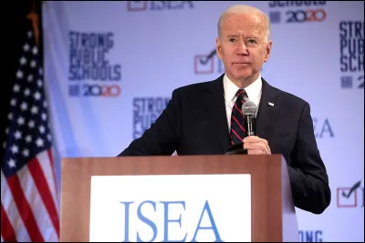 Fin mars, Joe Biden est très nettement devant en terme de délégués. Quand est-il officiellement investi candidat de son parti à l'élection présidentielle américaine ?