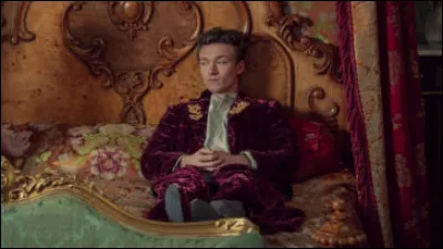 Quel est le personnage joué par Harrison Osterfield ?