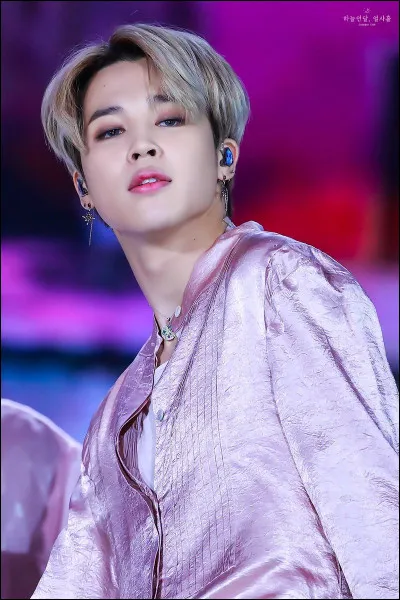 Comment surnomme-t-on Jimin ?