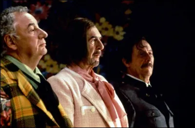 Philippe Noiret et Jean Rochefort ont tourné ensemble plusieurs films ; ils sont à l'affiche de ce film réalisé par Patrice Leconte, sorti en 1996 :