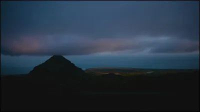 Complétez : 
"Herinn sá við..."