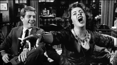 Un film de Mike Nichols sorti en 1967 et qui dure environ 2 heures 10 minutes. Quel est ce film avec Elizabeth Taylor, Richard Burton et Agnes Flanagan, entre autres ?