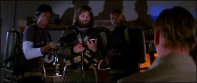 Un film de John Carpenter sorti en 1982 et qui dure environ 1 heure 50 minutes. Quel est ce film avec Kurt Russell, T.K. Carter et Wilford Brimley, entre autres ?