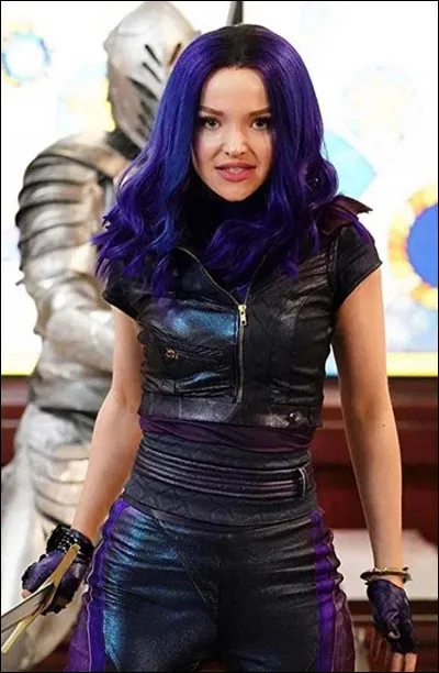 En quoi Audrey change-t-elle Evie, Carlos et Jay ?