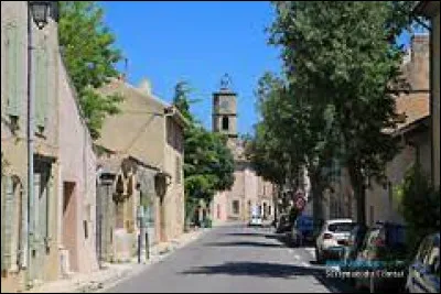 Ville provençale, dans l'arrondissement de Carpentras, Sérignan-du Comtat se situe dans le département ...