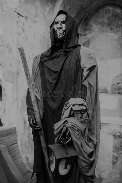 Serviteur d'Hadès et passeur des âmes. Qui est-il ?