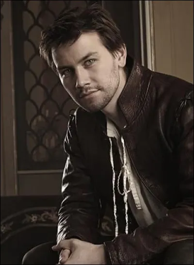 Pourquoi S&eacute;bastien est-il surnomm&eacute; le �b&acirc;tard� ?