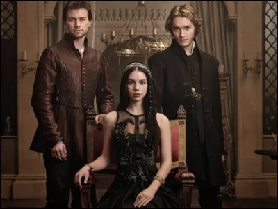 La proph&eacute;tie a chang&eacute; avec la mort de Clarissa. Fran&ccedil;ois n�est plus en danger. Marie va devoir choisir entre ses deux pr&eacute;tendants.