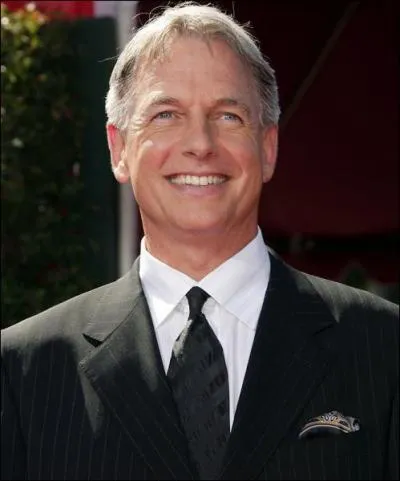 Quel est cet homme avec ses beaux yeux ?