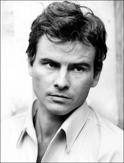 Cet acteur, qui a joué dans "Les Sept Mercenaires", "Si loin, si proche", c'est ... Buchholz.