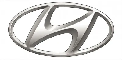 Quelle est la marque de cette voiture ?