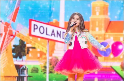 Comment s'appelle la chanson de Valentina ?